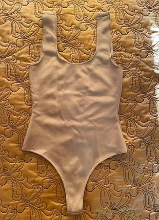 Женское боди без рукавов