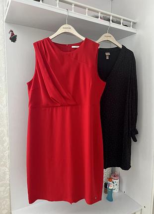 Крутое красное платье батал marks & spenser
