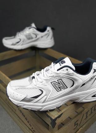 Женские кроссовки new balance