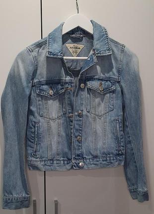Курточка джинсова pull&bear s