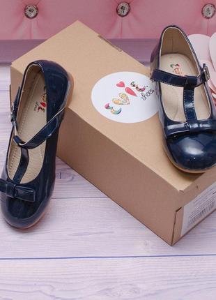 Детские лаковые туфли на девочку | evie.shoes