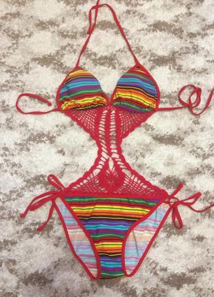 Фірмовий цільний купальник з мереживом accessorize,тверді чашки