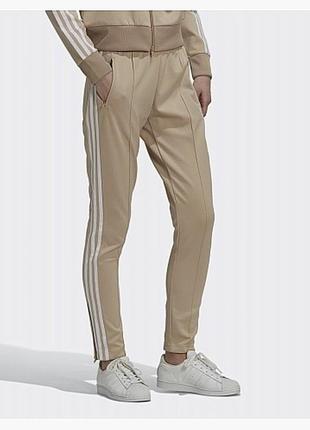 Штани adidas primeblue sst track pants beige hs6767
