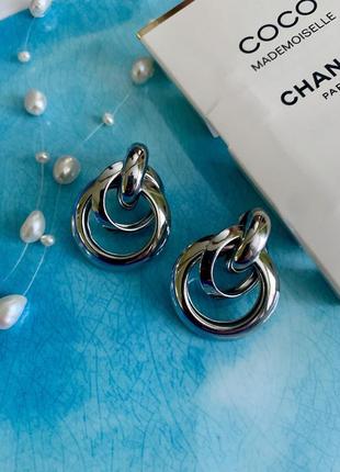 Серебристые серьги пусеты узелки шарики под серебро минимализм2 фото