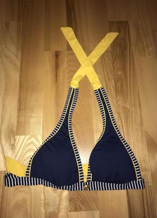 Топ, верх від купальника