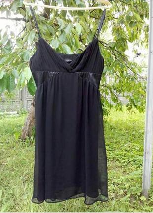 Літня 'маленька чорна сукня'1 фото