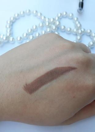 Олівець для брів lancome brow shaping powdery pencil5 фото