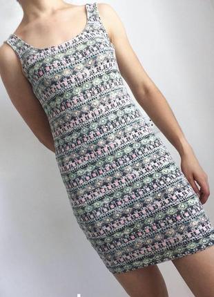 Короткое облегающее платье, платье майка, летнее платье, повседневное платье.