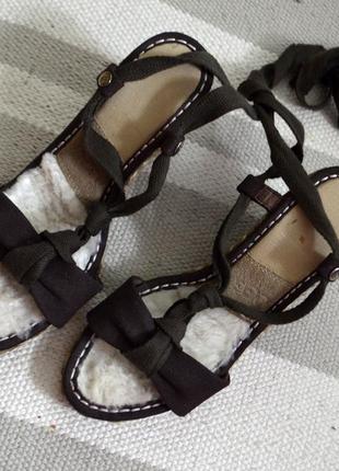 Босоніжки еспадрілії ugg на танкетці