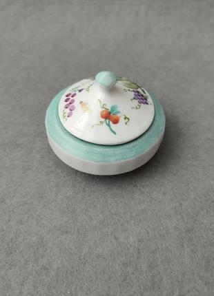 Миниатюрная антикварная фарфоровая шкатулочка adel fine porcelain kabe selezione
