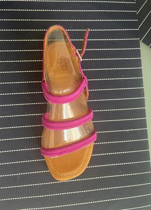 Босоніжки ugg