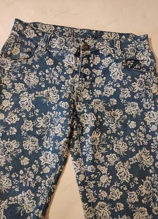 Красивые летние джинсы