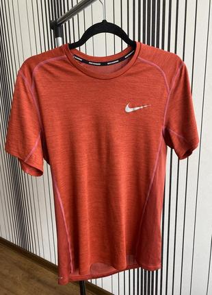 Компресионная спортивная футболка для бега nike running1 фото