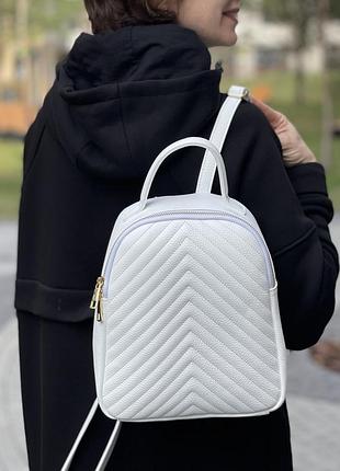 Кожаный небольшой белый стеганый рюкзак, италия