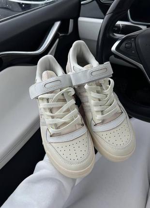 Супер стильные кроссовки адедас adidas forum new beige5 фото