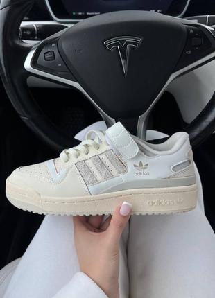 Супер стильные кроссовки адедас adidas forum new beige9 фото