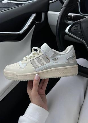 Супер стильные кроссовки адедас adidas forum new beige8 фото