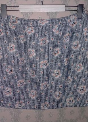 Серая юбка с цветами promod1 фото