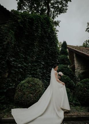 Весільна сукня2 фото