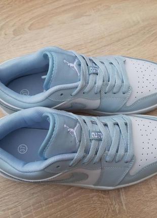 Нереальные женские кроссовки nike air jordan retro 23 low light blue white небесно-голубые с белым5 фото