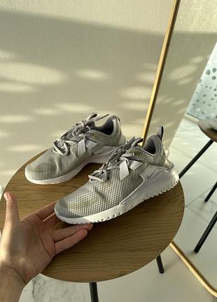 Нові сірі кросівки nike оригінал 38 розмір 24 см