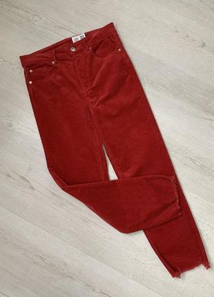 Красные прямые вельветовые брюки с необработанным низом1 фото