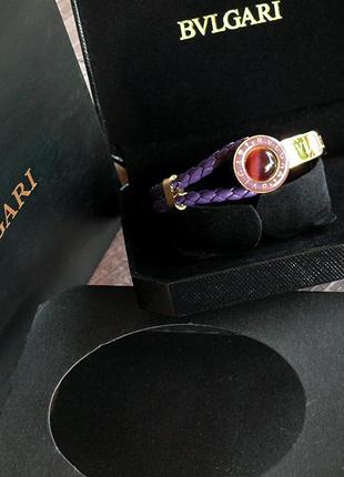 Жіночий шкіряний браслет bvlgari бузкового кольору з позолотою5 фото