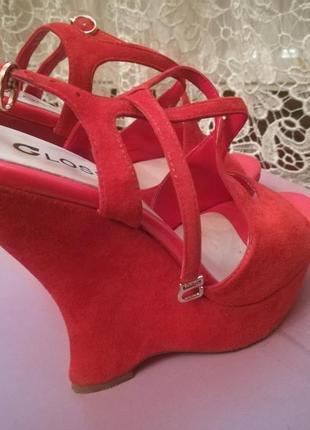 Бомбезные босоножки glossi, нат.замша,кожа.р.37(24см.)