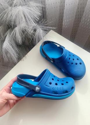 Crocs