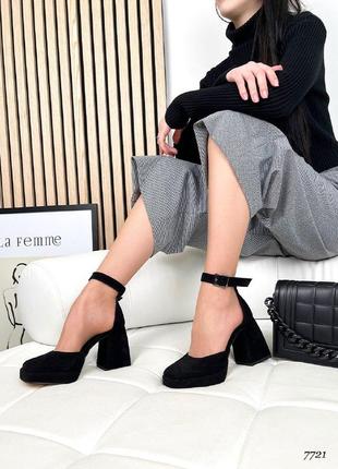 Супер модные замшевые женские туфли на удобном каблуке в наличии и подшил💙💛🏆6 фото