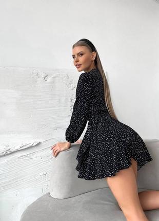 Платье в мелкий горох