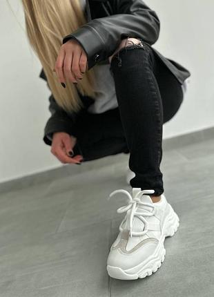 Новинка 😍 стильні кросівки