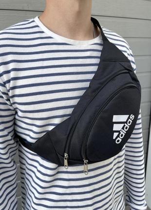 Бананка adidas черная