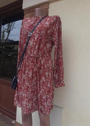 Стильне плаття  бренд 2