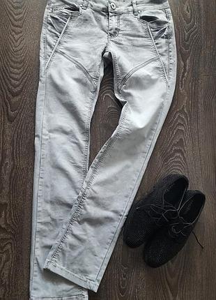 Джинси armani