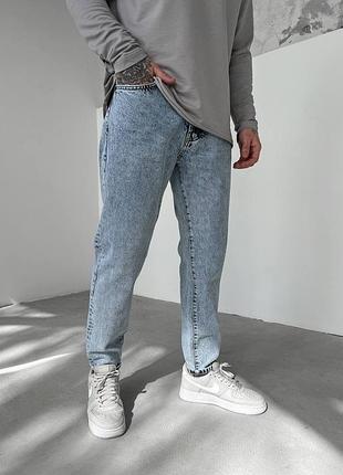 Стильные мужские джинсы мом в голубом цвете