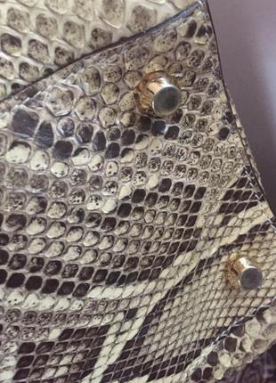 Сумка dolce & gabbana вінтаж зміїний принт оригінал стан дуже хороший тільки фурнітура все на фото видно7 фото