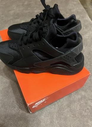 Кроссівки nike air huarache