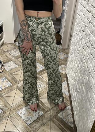 Штани stradivarius, легенькі з віскози