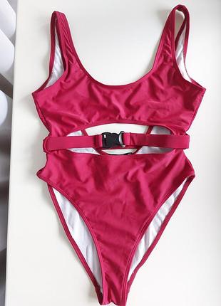 Крутой купальник missguided