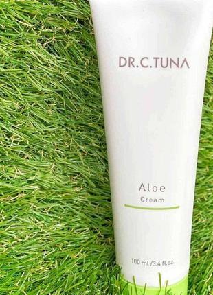 Крем для лица серии dr. c. tuna aloe.