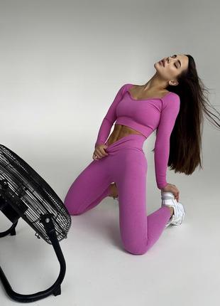 Эффектный розовый фитнес/спортивный костюм/комплект в рубчик (рашгард + лосины с пуш-ап эффектом)6 фото
