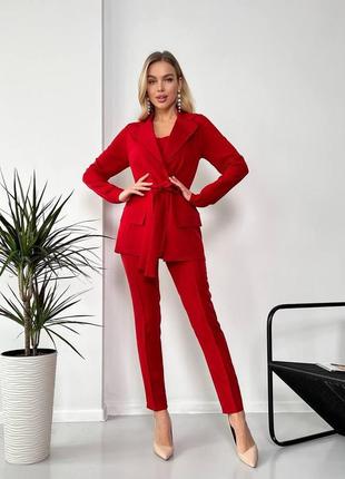 Костюм-тройка красный р 42-48