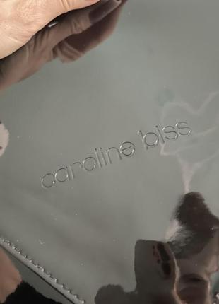 Клатч брендовый черный лакированный, красный внутри в стиле louboutin