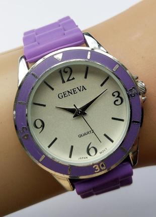 Geneva by accutime watch corp часы из сша механизм singapore2 фото