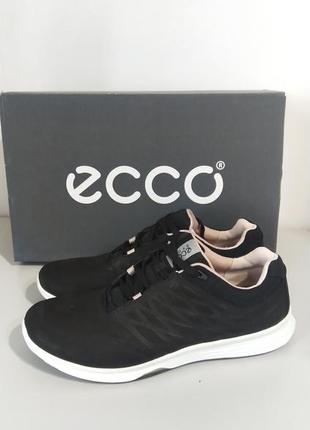 Кроссовки ecco. оригинал