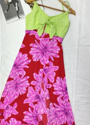 Сарафан платье с вырезом на талии длинное в пол салатовый красный цветы5 фото