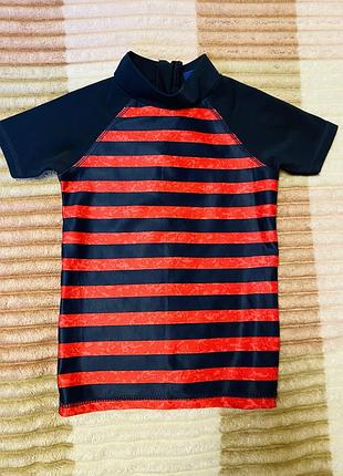 Фирменная футболка, водолазка