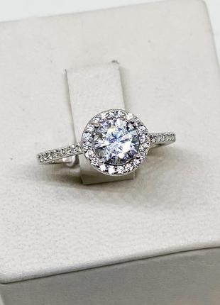 Кольцо серебряное с кубическим цирконием 17,5 2,29 г