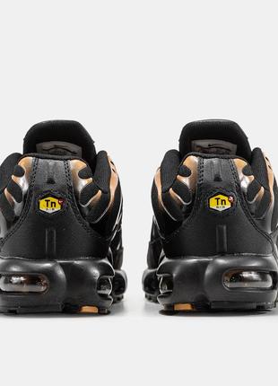 Мужские кроссовки nike air max tn plus black gold 40-41-42-43-44-456 фото